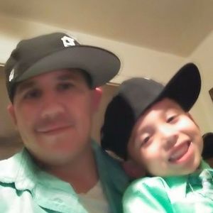 Meet your Posher, Derek